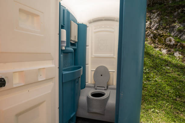 Best Portable restroom solutions  in Bull Valley, IL