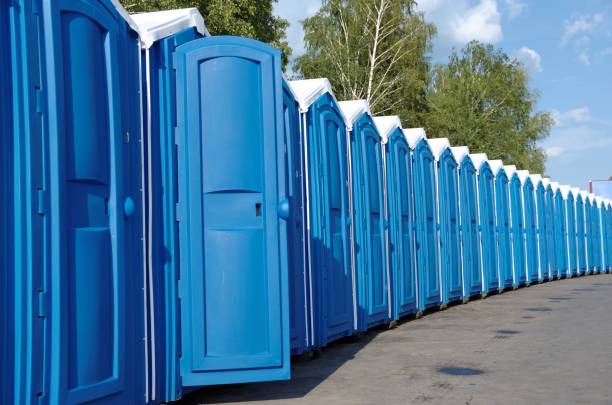 Best Portable restroom trailer rental  in Bull Valley, IL